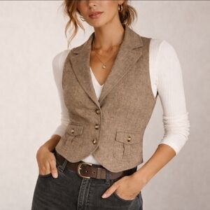 Envision Studio Tailored Button Vest Size 12 | Modern Cottage Professor Chic📚